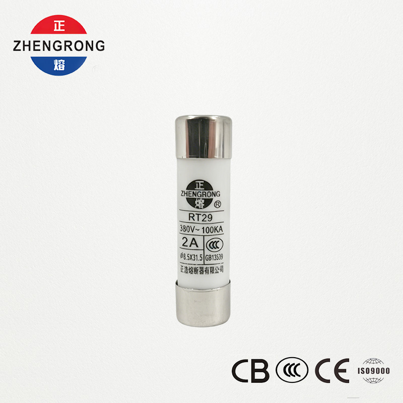 Groothandel 8,5 * 31,5 R014 2A aanpasbare zekeringen
